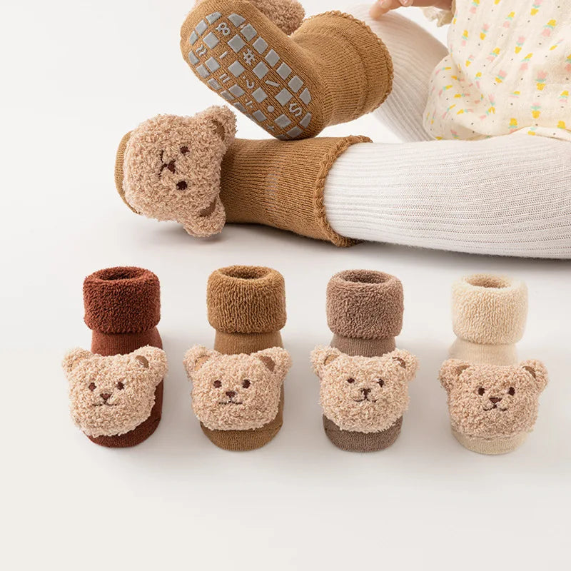 Chaussons Bébé Antidérapants Nounours – Unisexe 0-3 ans